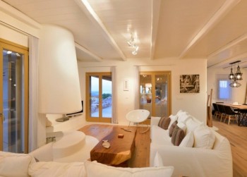 Villa Galatia Sitting Room 2